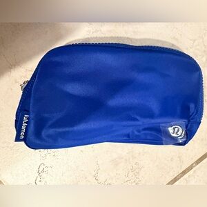 NWT  Lululemon Everywhere Belt Bag Galactic Cobalt Royal Blue, 1L